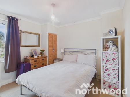 2 bedroom End of terrace house for sale in Cudworth Road, South Willesborough, Ashford, TN24