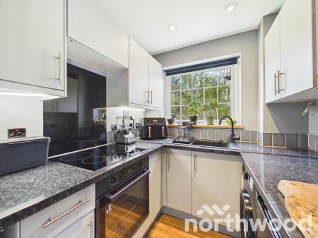 1 bedroom Cluster house for sale in Manorfield, Singleton, Ashford, TN23