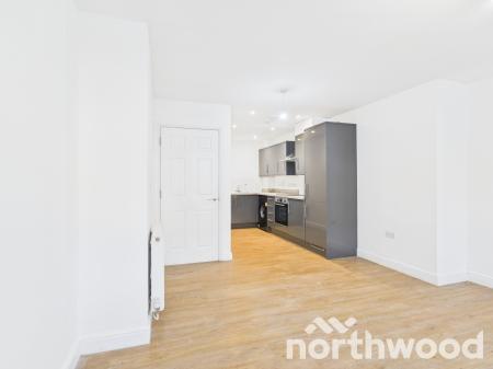 2 bedroom Flat to let in 10 Queen Anne Road, Maidstone, ME14