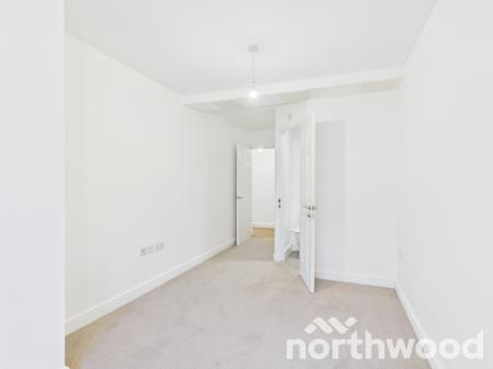 2 bedroom Flat to let in 10 Queen Anne Road, Maidstone, ME14