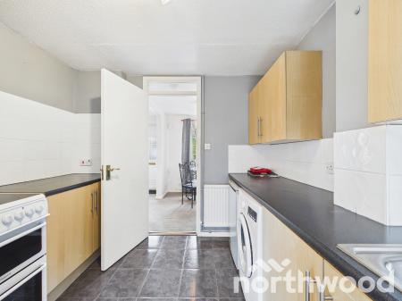 2 bedroom End of terrace house for sale in Nutley Close, Gore Hill, Ashford, TN24