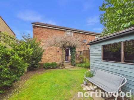 2 bedroom End of terrace house for sale in Nutley Close, Gore Hill, Ashford, TN24