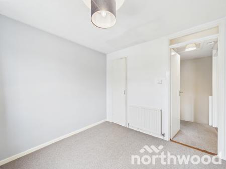 2 bedroom End of terrace house for sale in Nutley Close, Gore Hill, Ashford, TN24
