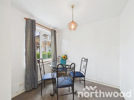 2 bedroom End of terrace house for sale in Nutley Close, Gore Hill, Ashford, TN24