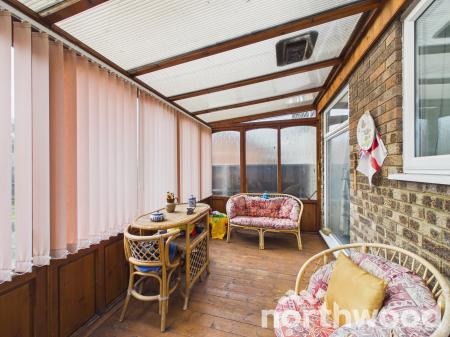 3 bedroom Semi-detached house for sale in Loudon Way, Godinton, Ashford, TN23