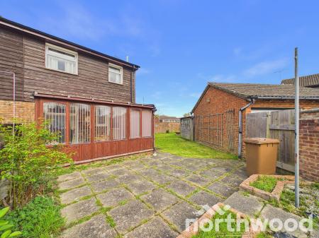 3 bedroom Semi-detached house for sale in Loudon Way, Godinton, Ashford, TN23