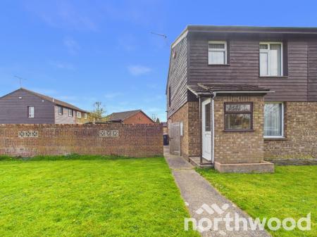 3 bedroom Semi-detached house for sale in Loudon Way, Godinton, Ashford, TN23
