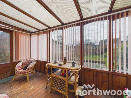 3 bedroom Semi-detached house for sale in Loudon Way, Godinton, Ashford, TN23