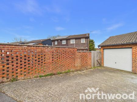 3 bedroom Semi-detached house for sale in Loudon Way, Godinton, Ashford, TN23