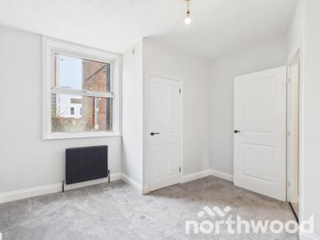 1 bedroom Flat to let in Somerset Road, Town Centre, Ashford, TN24