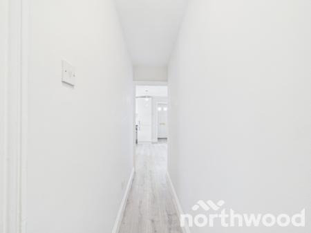 1 bedroom Flat to let in Somerset Road, Town Centre, Ashford, TN24