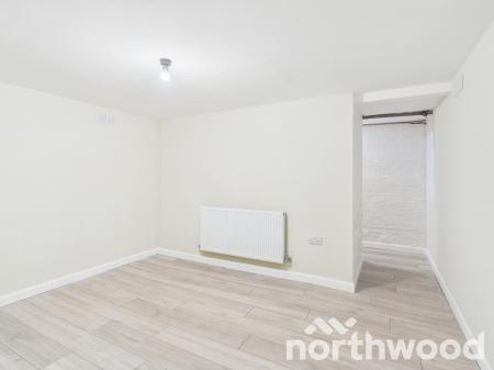 1 bedroom Flat to let in Somerset Road, Town Centre, Ashford, TN24