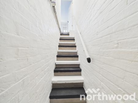 1 bedroom Flat to let in Somerset Road, Town Centre, Ashford, TN24