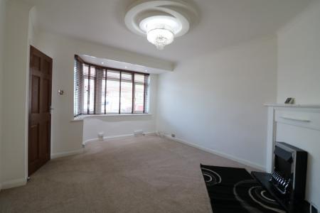 3 bedroom Semi-detached house to let in Birling Road, South Willesborough, Ashford, TN24