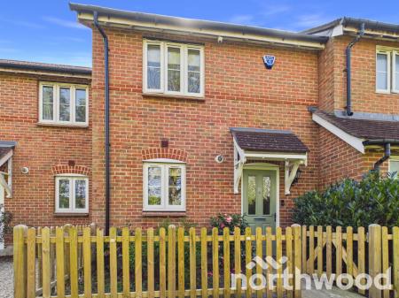 Lodge Close, Singleton, Ashford, TN23