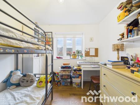 2 bedroom Terraced House for sale in Lodge Close, Singleton, Ashford, TN23