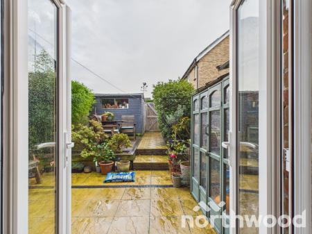 2 bedroom Terraced House for sale in Lodge Close, Singleton, Ashford, TN23