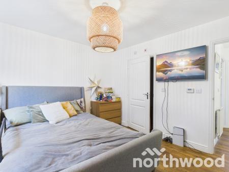 2 bedroom Terraced House for sale in Lodge Close, Singleton, Ashford, TN23