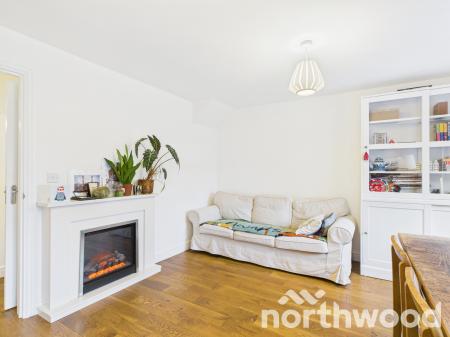 2 bedroom Terraced House for sale in Lodge Close, Singleton, Ashford, TN23