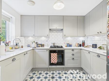 2 bedroom Terraced House for sale in Lodge Close, Singleton, Ashford, TN23