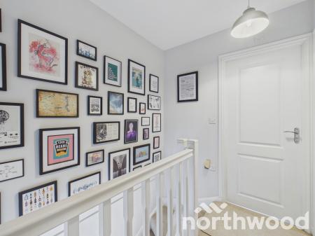 2 bedroom Terraced House for sale in Perch Close, Singleton, Ashford, TN23