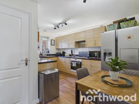 2 bedroom Terraced House for sale in Perch Close, Singleton, Ashford, TN23