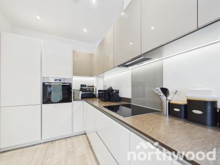 3 bedroom Town house for sale in Woodland Rise, Chilmington Green, Ashford, TN23