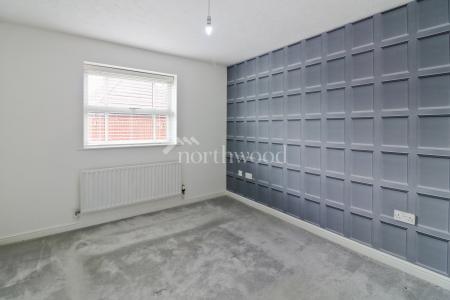 4 bedroom Detached house to let in Siskin Close, Kenington, Ashford, TN25