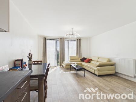 1 bedroom Apartment for sale in George Street, Town Centre, Ashford, TN23