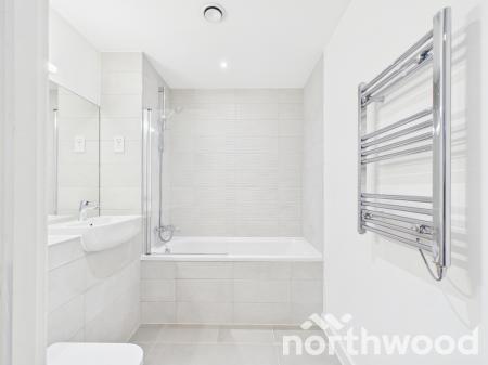 1 bedroom Flat to let in Cantia Place, Ashford, TN23