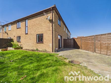 2 bedroom Terraced House for sale in Bishops Green, Singleton, Ashford, TN23