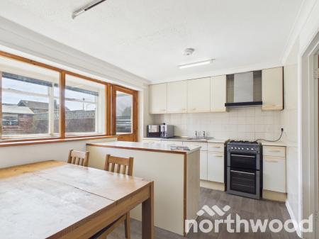 3 bedroom Terraced House to let in Arlington, South Ashford, Ashford, TN23