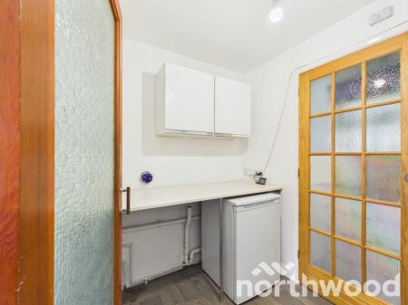 3 bedroom Terraced House to let in Arlington, South Ashford, Ashford, TN23