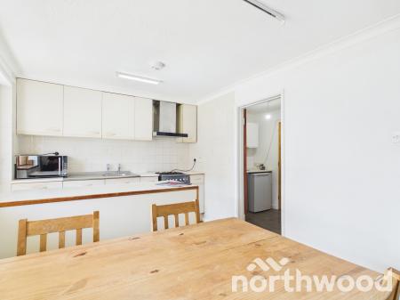 3 bedroom Terraced House to let in Arlington, South Ashford, Ashford, TN23