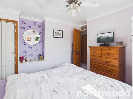 3 bedroom Semi-detached house for sale in Reedmace Close, Singleton, Ashford, TN23