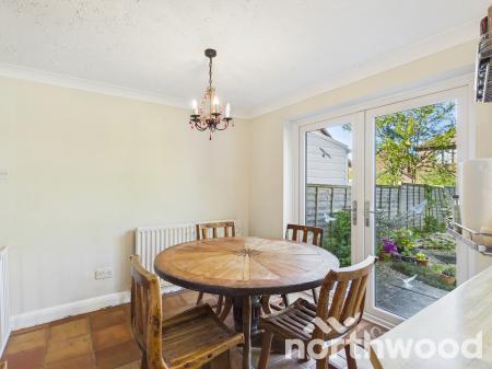 3 bedroom Semi-detached house for sale in Reedmace Close, Singleton, Ashford, TN23