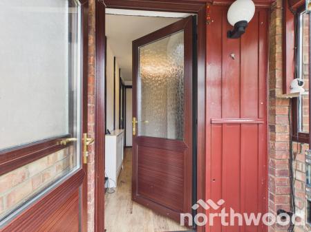 4 bedroom Detached house to let in Lakemead, Singleton, Ashford, TN23