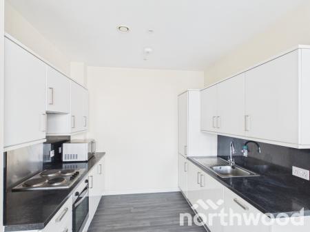 1 bedroom Flat to let in Panorama, Town Centre, Ashford, TN24