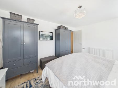 4 bedroom Semi-detached house for sale in Common Way, Hothfield, TN26