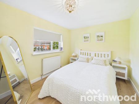 4 bedroom Semi-detached house for sale in Common Way, Hothfield, TN26
