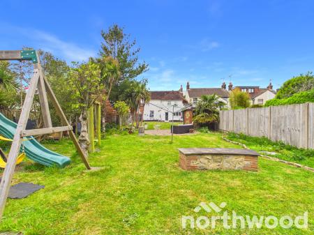3 bedroom Detached house for sale in Romney Road, Willesborough, Ashford, TN24