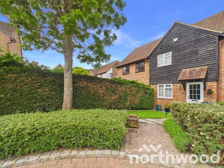 2 bedroom Terraced House for sale in Reedmace Close, Singleton, Ashford, TN23