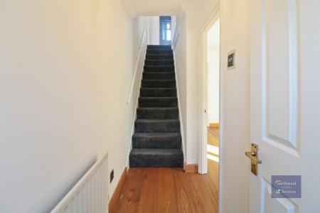 4 bedroom Detached house to let in Chestnut Lane, Ashford, TN23