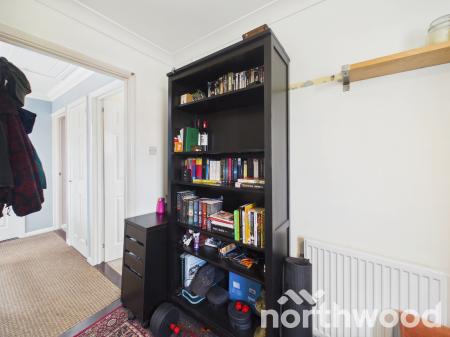 3 bedroom Semi-detached house for sale in Langley Drive, Ashford, TN23