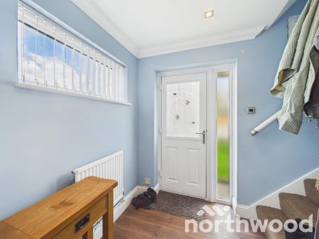3 bedroom Semi-detached house for sale in Langley Drive, Ashford, TN23