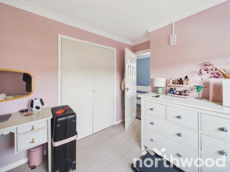 3 bedroom Semi-detached house for sale in Langley Drive, Ashford, TN23