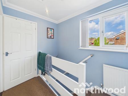 3 bedroom Semi-detached house for sale in Langley Drive, Ashford, TN23