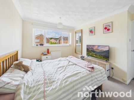 3 bedroom Semi-detached house for sale in Langley Drive, Ashford, TN23