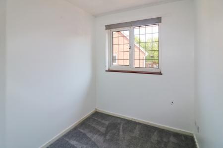 3 bedroom Semi-detached house to let in Lakemead, Singleton, Ashford, TN23