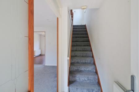 3 bedroom Semi-detached house to let in Lakemead, Singleton, Ashford, TN23